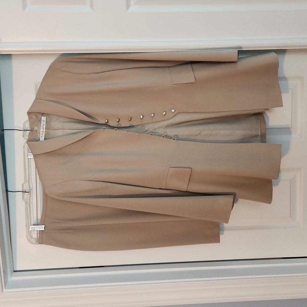 Women's Beige Skirt Suit - Elegant Two-Piece Set